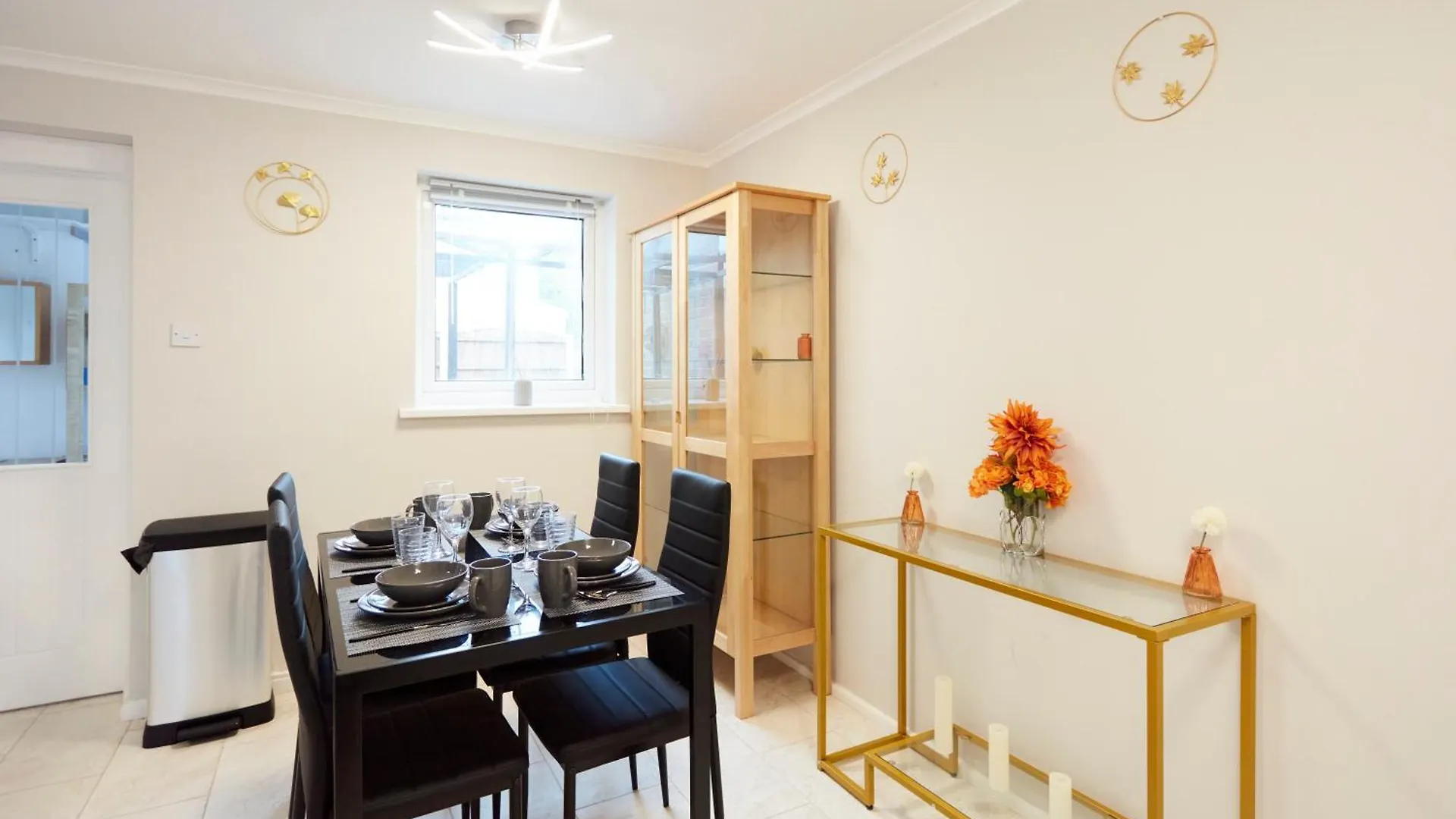 The Oasis Leeds Near City Centre公寓 0*, 利兹 英国